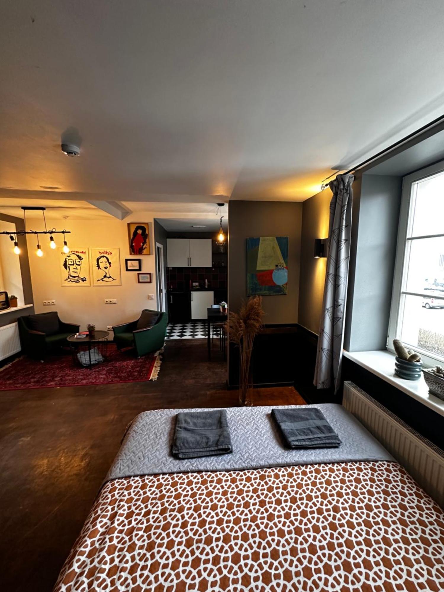Leilighet Coffeeshop Living Experience In Oldtown!